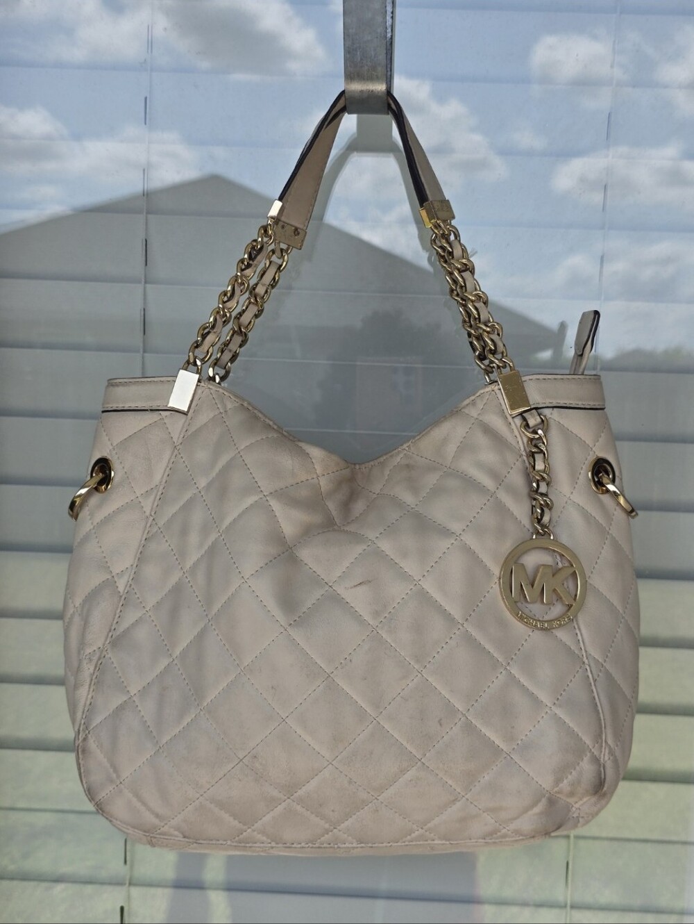 Michael Kors Ivory Quilted Leather Shoulder Bag Gold Chain MK Charm Large Tote
